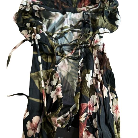 Chaser Floral Ruffle Front Tie Back Maxi Dress, Size Medium New with Tag - Picture 7 of 15